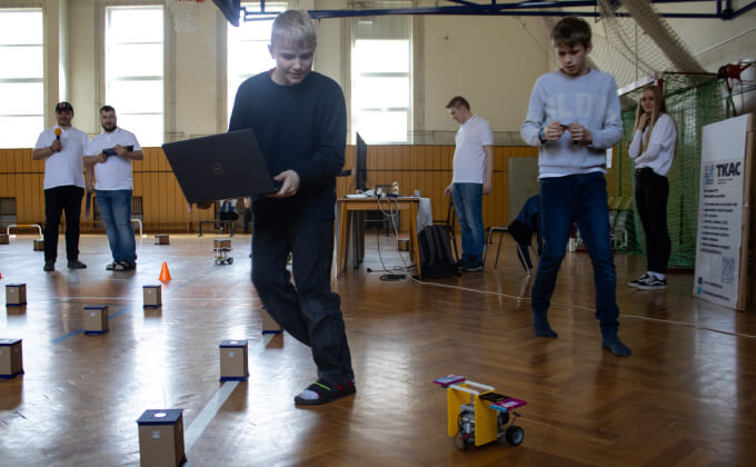 ROBOTRACK 2024