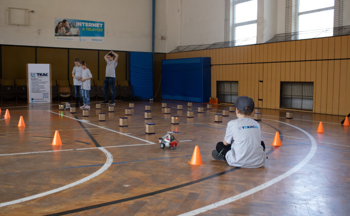ROBOTRACK 2024
