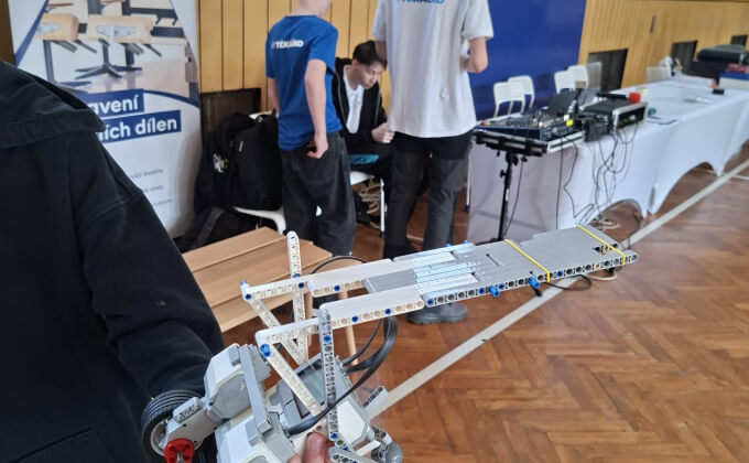 ROBOTRACK 2026