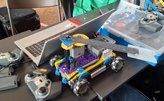 ROBOTRACK 2026