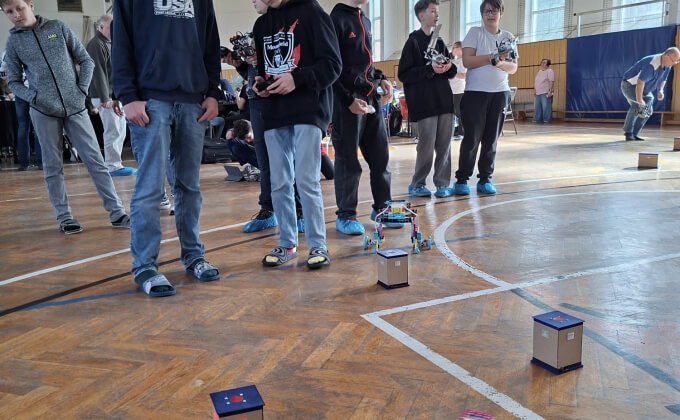 ROBOTRACK 2026